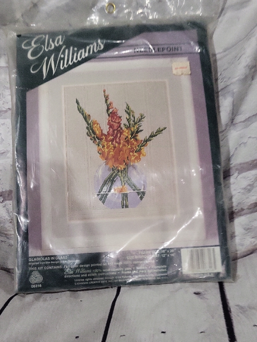 Elsa Williams Lavender and Yellow Gladiolus Wall Art Kit